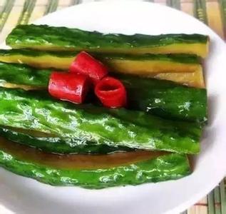 这样腌黄瓜比肉还好吃 夏天学着这样腌黄瓜,味道比肉还好吃!