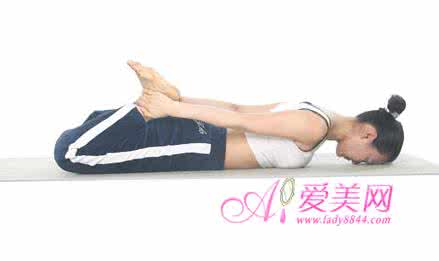 甩呼啦圈能瘦腰吗 如何瘦腰 10个超简单减肥招轻松甩游泳圈