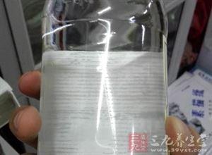 松叶堪为酒 药酒大全 治癞病的松叶浸酒方