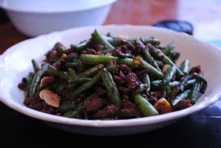 豆角炒牛肉 牛肉末炒豆角的做法