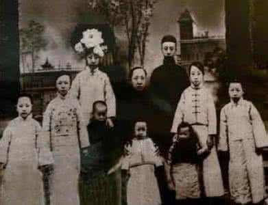 爱新觉罗.溥仪婚姻 为何溥仪有过5次婚姻却没留下子嗣?溥仪无后之谜