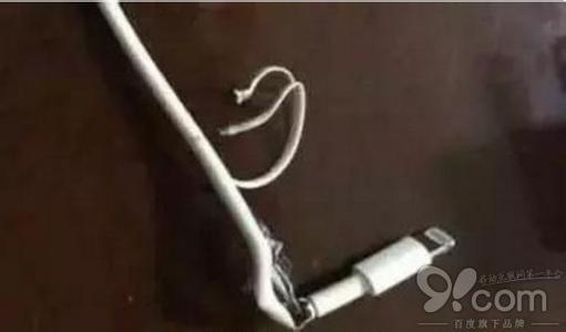 苹果数据线容易坏妙招 苹果数据线容易坏妙招 书包是线做的容易坏吗?