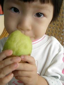 一岁宝宝能吃猕猴桃么 宝宝吃猕猴桃好吗