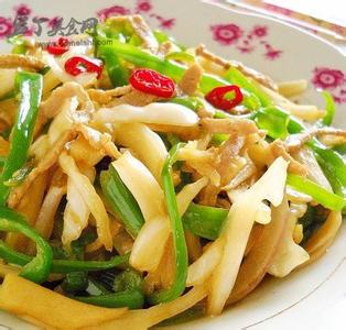 开胃酸辣汤的家常做法 【家常开胃菜：酸辣肉丝的做法】