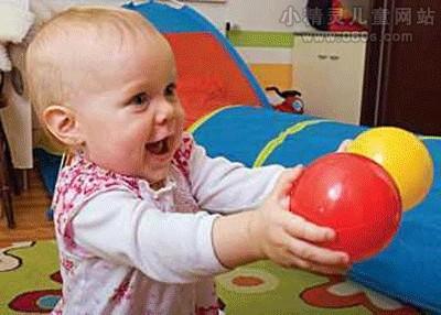 电瓶观察孔怎么看颜色 如何让宝宝学会观察颜色