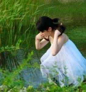 城府深的女人的特征 女人的城府与纯真