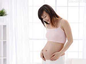 孕妇正确起床姿势图片 孕妇的正确睡觉姿势