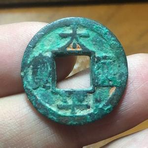 店门口放什么植物招财 这个东西放门口铁定招财