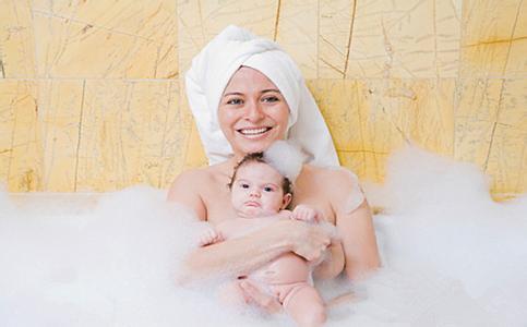 月子多久可以洗头洗澡 坐月子能洗头洗澡吗