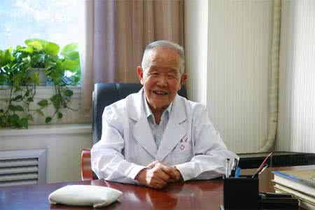 脑中风最佳治疗方法 老中医万远铁治脑中风方