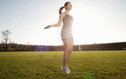 跳绳的时候漏尿怎么办 跳绳抽筋怎么办