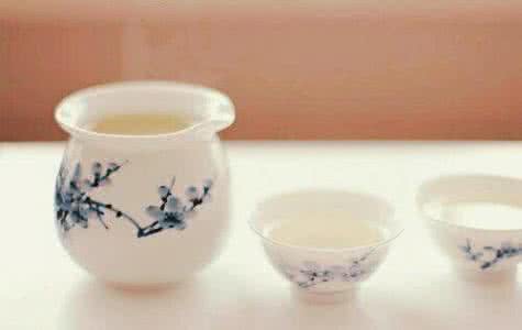 我用我的眼睛看世界 杨澜：不要用你的眼睛去看世界，因为我们总活在人性的偏见里