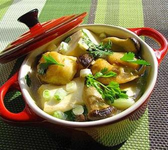 家常宴客菜 240道撑得住场面的家常宴客菜，煮妇必备！！！