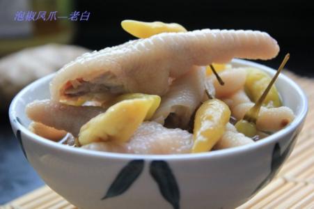 美容养颜汤 美容养颜汤的制作(附图)------我的私家秘方传授:梨银耳冰糖莲子百合红枣枸杞养颜汤