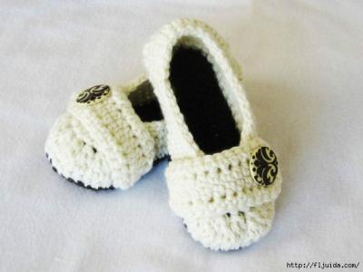 婴儿期思维的典型特征 思维畅想----多彩的婴儿鞋