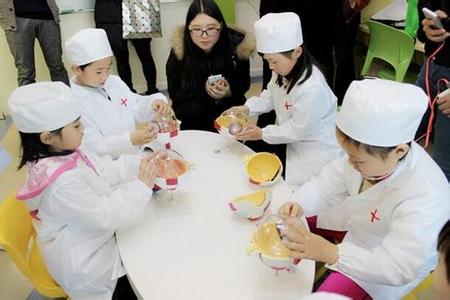 儿童保护眼睛吃什么 儿童应该吃什么来保护眼睛