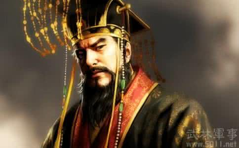 秦始皇修长城 秦始皇究竟为什么不遗余力修长城