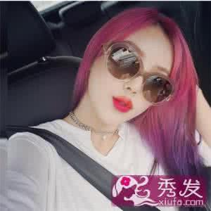 彩妆颜色搭配 彩妆女王好“色”不止在颜 超拽发色才能与妆搭