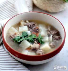 炖白萝卜牛肉汤的做法 清炖萝卜牛肉汤的做法