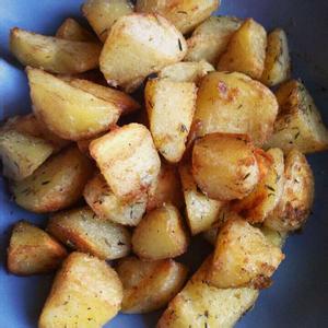 油炸土豆条的家常做法 炸土豆条的做法 油炸土豆条的做法,油炸土豆条怎么做好吃,油炸土豆条的家常做法