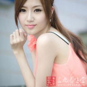 女人喝春药男人顶不住 男人抵挡不住的女人四大“诱惑”