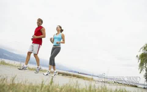 跑步减肥多久会有效果 夏天跑步减肥坚持7点才会有效