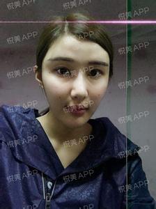 12岁 28岁 姐姐 国产 从被人叫阿姨到目前叫姐姐，28岁的她只是用了“它”