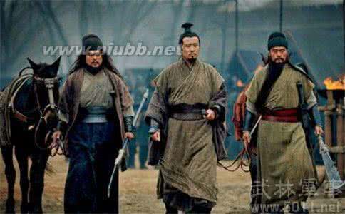 诸葛亮舌战群儒的故事 诸葛亮舌战群儒的故事 鲁迅对诸葛亮的评价 对诸葛亮的评价