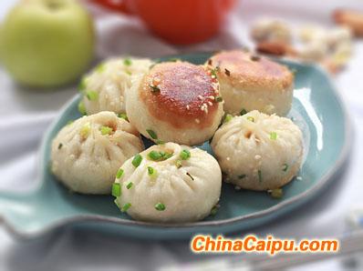 生煎包大战小笼包 脆香生煎小笼包