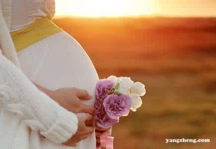 孕妇能吃槐花蜂蜜吗 孕妇可以喝槐花蜂蜜吗 孕妇能吃槐花吗?孕妇能吃槐花蜂蜜吗