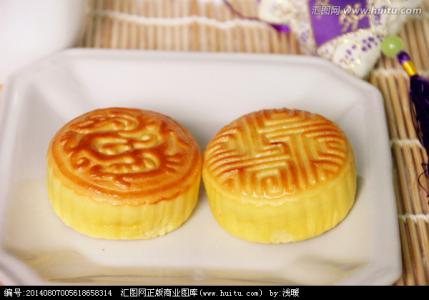 莲蓉月饼 中秋月饼“持久战”---红莲蓉奶油皮月饼