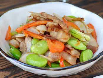 小炒肉的家常做法 家常滋味小炒肉 荤素结合营养高
