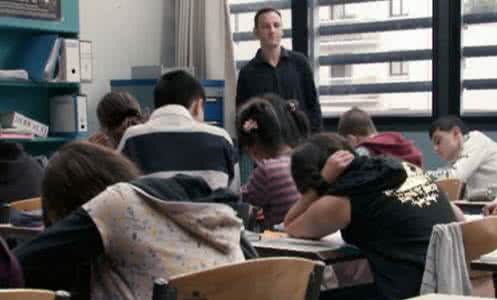 日本好看的剧情av影片 《墙壁之间》：《墙壁之间》-剧情介绍，《墙壁之间》-影片幕后_墙壁之间