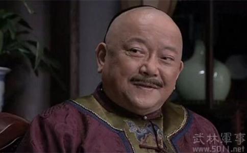 和珅家产 和珅家产有多丰厚 和珅究竟有多少钱 和珅有多少钱