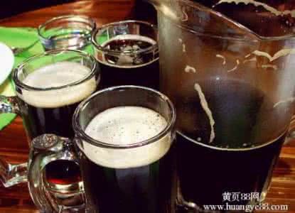 黑啤和白啤的区别 黑啤有益健康的小秘密