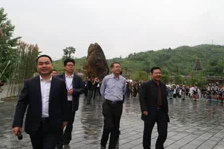 尧这是什么字 尧人