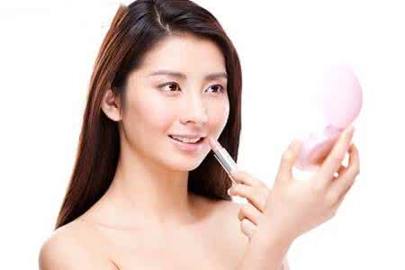 备孕期间能用化妆品吗 备孕期间能用化妆品吗 备孕期间 注意影响胎儿的六种化妆品!