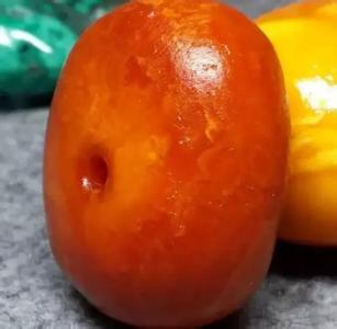 老蜜蜡跟新蜜蜡的区别 新蜜蜡和老蜜蜡的区别 新老蜜蜡比较及优缺点