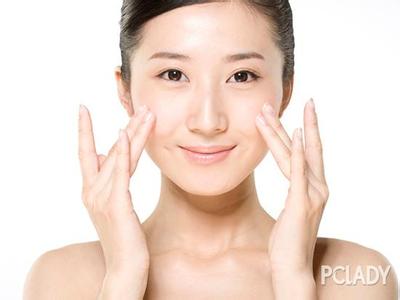 有一块皮肤变得很粗糙 只需１分钟、您的皮肤就变得白嫩嫩光滑滑