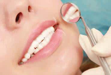 洗牙会使牙齿变松吗 洗牙 洗牙会使牙齿变松吗?