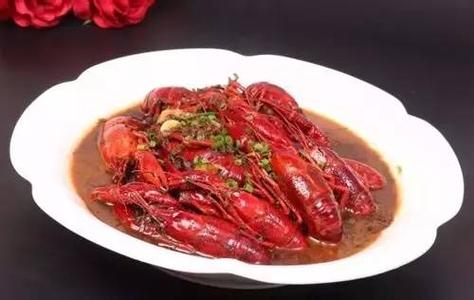 小龙虾进入销售旺季 【推荐配方】小龙虾旺销菜式4款推荐