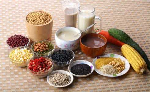 食物中的营养教案 食物的选购教案 如何选购营养的食物？