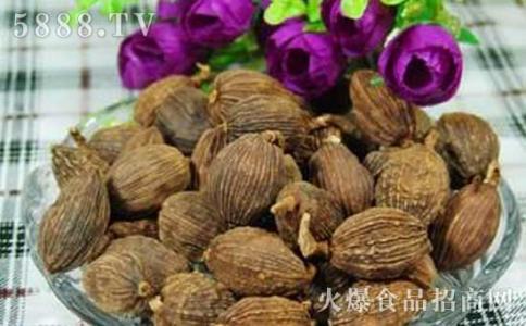 孕妇能不能吃草果 请问孕妇早期吃什么好 请问孕妇能不能吃草果