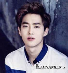 狼奔头发型怎么弄 时尚明星的狼奔头怎么弄