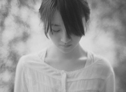 天黑了孤独又慢慢割着 天黑了孤独又慢慢割着 【一点资讯】你孤独吗?239句关于孤独的诗词,一起慢慢体会