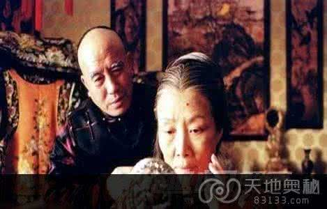 李莲英陵墓之谜 李莲英陵墓内的惊人谜团:棺内为何只有头?