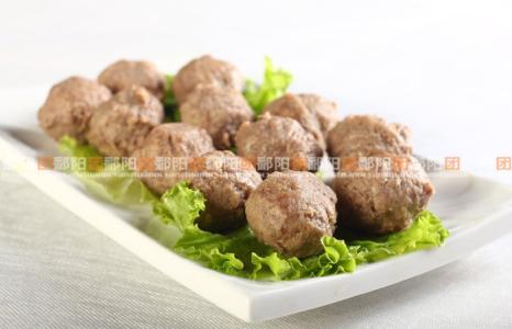 蟹味菇炒牛肉  蟹菇争艳+特色牛肉贡丸