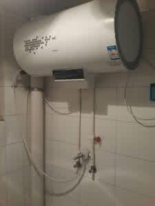 太阳能热水器电热水器 太阳能热水器 太阳能电热水器价格