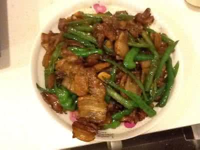 小炒肉的家常做法 家常小炒肉 家常小炒肉的做法,家常小炒肉怎么做好吃,家常小炒肉的家常做法
