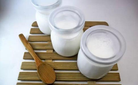 长期使用银餐具的危害 餐具交替使用有益健康